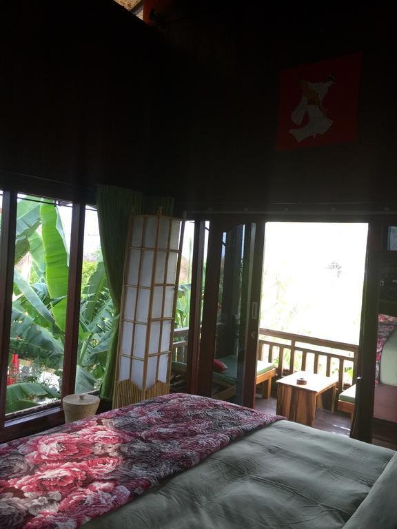 Mahogany Cottage Gili Meno Rom bilde